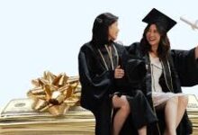 how much money to give for college graduation gift 2022